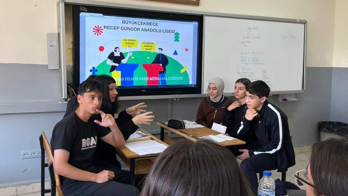 BÜYÜKÇEKMECE RECEP GÜNGÖR ANADOLU LİSESİ MÜNAZARA ETKİNLİKLERİ BAŞLADI. 